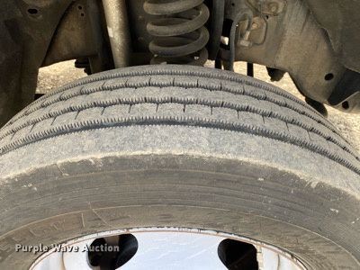 image for item DL7168 2012 Ford F550 Super Duty  flatbed truck