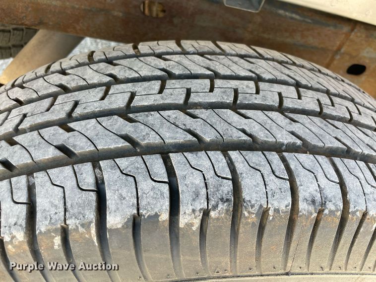 image for item DM0283 2003 GMC Sierra 1500  Ext. Cab pickup truck