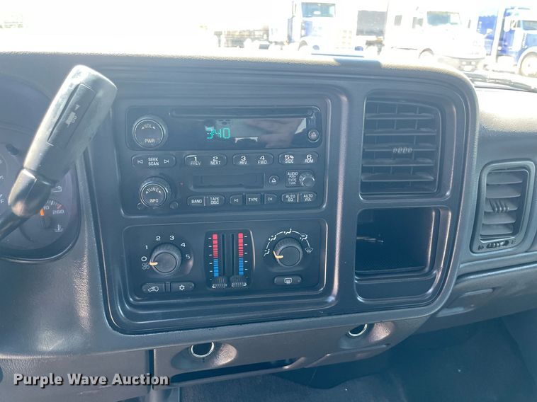 image for item DM0284 2006 Chevrolet Silverado 1500  Ext. Cab pickup truck