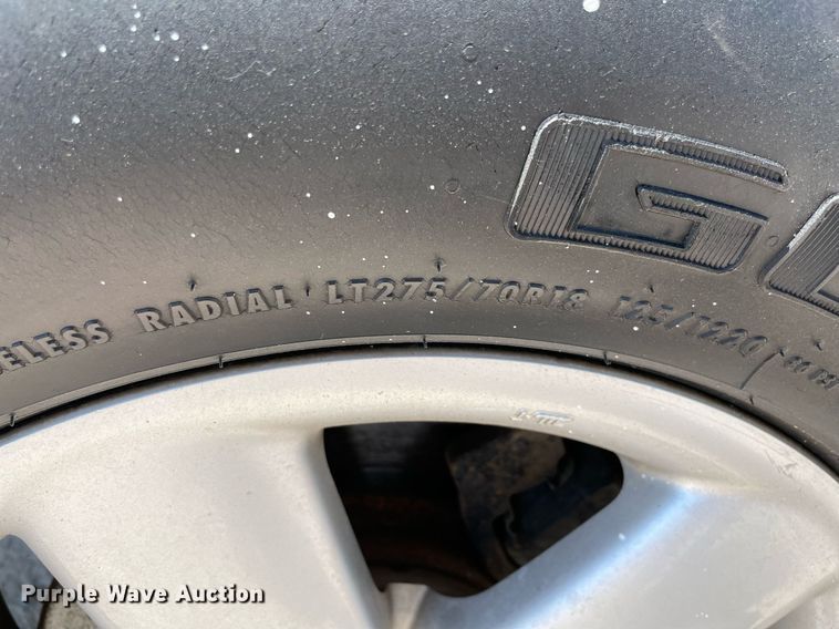 image for item DM0284 2006 Chevrolet Silverado 1500  Ext. Cab pickup truck