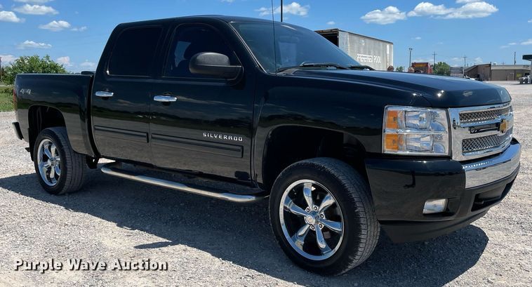 image for item DM0285 2012 Chevrolet Silverado 1500  Crew Cab pickup truck