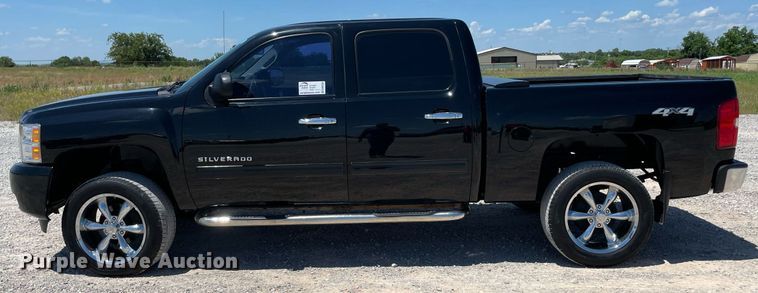 image for item DM0285 2012 Chevrolet Silverado 1500  Crew Cab pickup truck