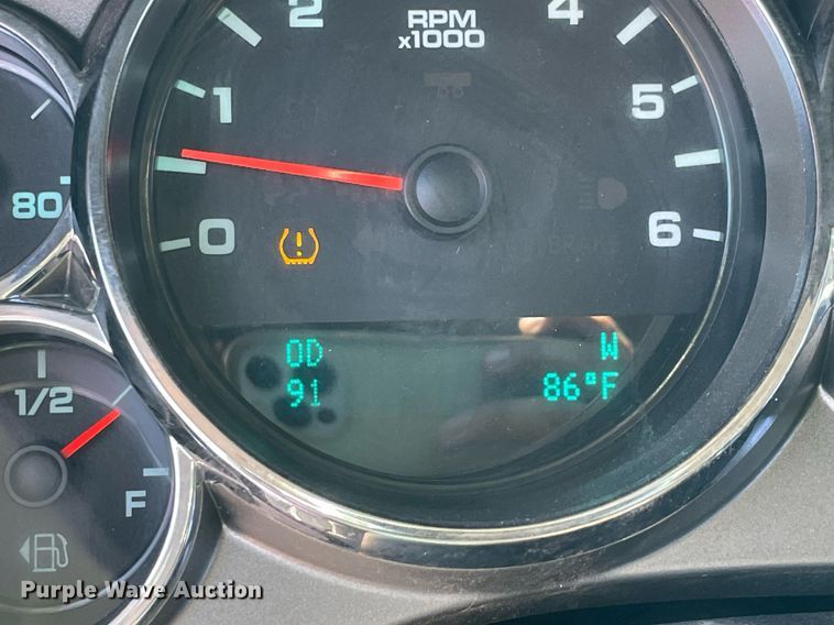 image for item DM0285 2012 Chevrolet Silverado 1500  Crew Cab pickup truck