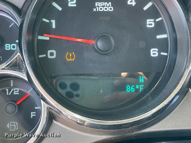 image for item DM0285 2012 Chevrolet Silverado 1500  Crew Cab pickup truck