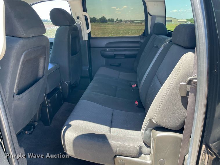 image for item DM0285 2012 Chevrolet Silverado 1500  Crew Cab pickup truck