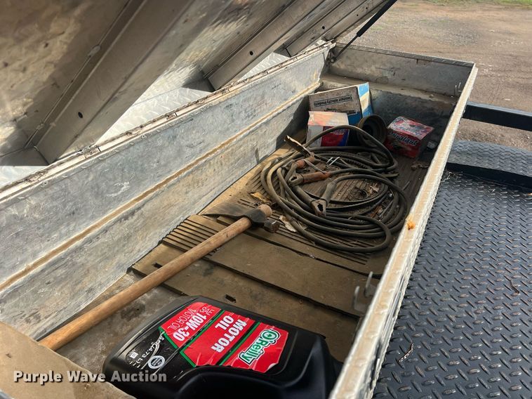 image for item DN3021 1987 Toyota Tacoma  Access Cab flatbed pickup truck