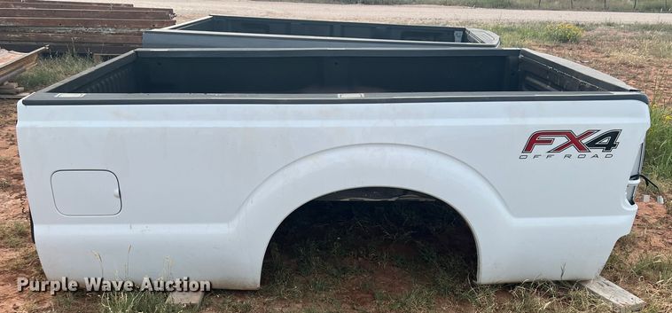 image for item DN3061 8'L Ford pickup truck bed
