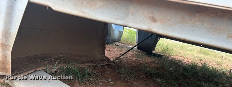 image for item DN3061 8'L Ford pickup truck bed