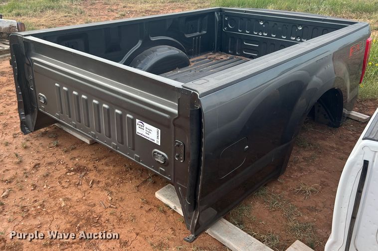 image for item DN3062 8' L Ford pickup truck bed