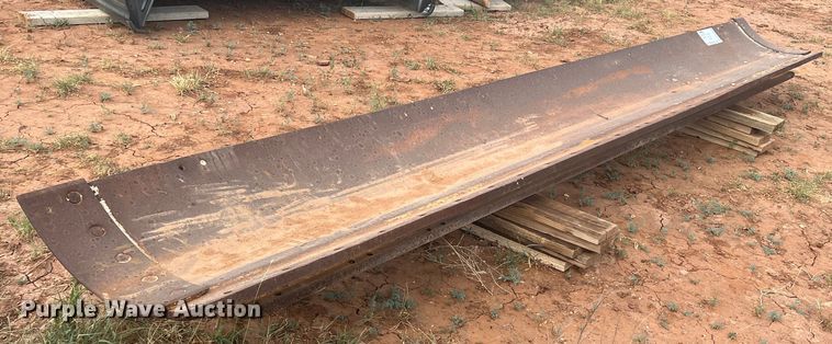 image for item DN3064 14'L moldboard