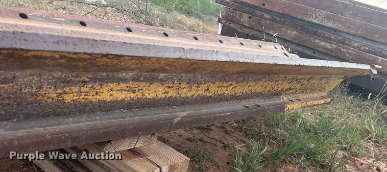 image for item DN3064 14'L moldboard