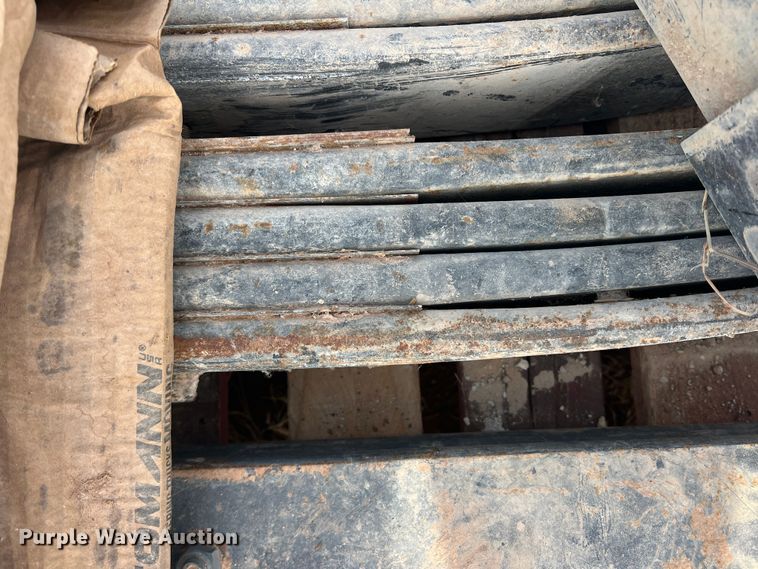 image for item DN3067 (4) sets of leaf springs