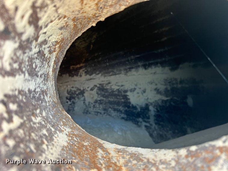 image for item DN3069 Cement silo