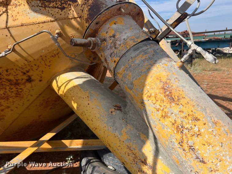 image for item DN3069 Cement silo