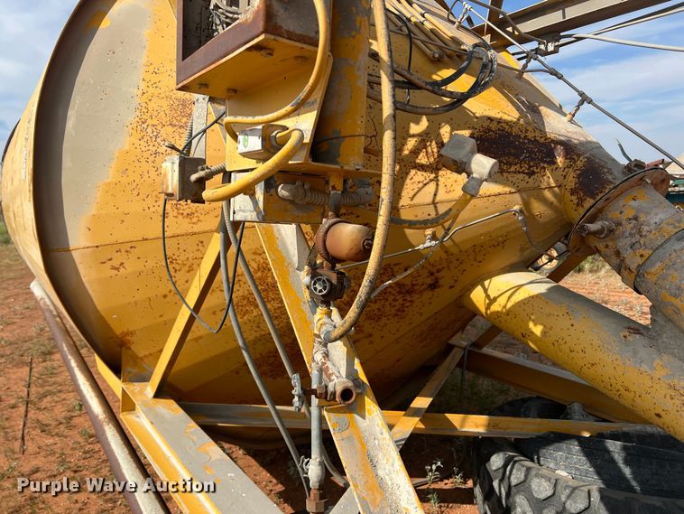 image for item DN3069 Cement silo