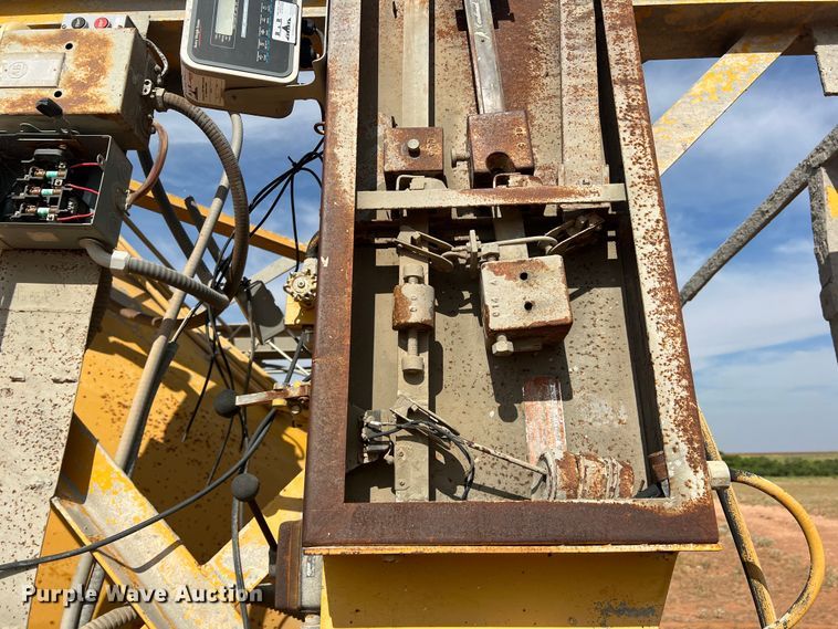 image for item DN3069 Cement silo