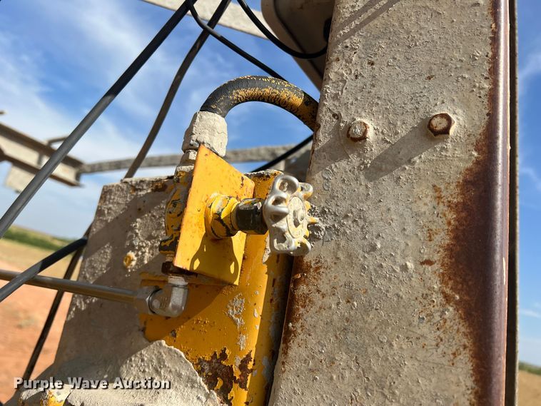 image for item DN3069 Cement silo