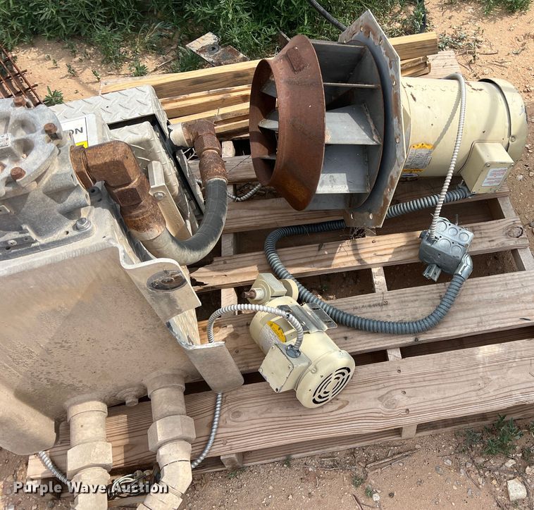 image for item DN3069 Cement silo