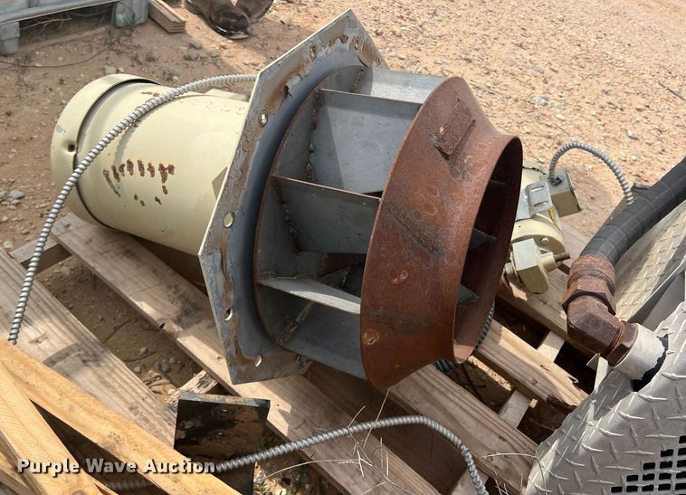 image for item DN3069 Cement silo