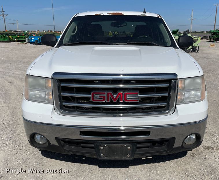 image for item DN4697 2013 GMC Sierra 1500  Crew Cab pickup truck