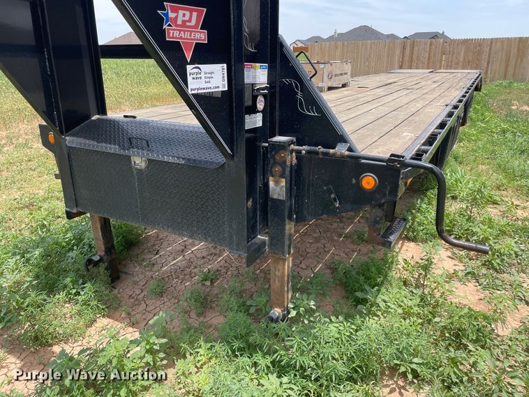 image for item DN4701 2019 PJ FD402  equipment trailer