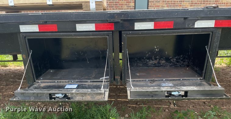 image for item DN4701 2019 PJ FD402  equipment trailer