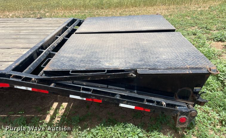 image for item DN4701 2019 PJ FD402  equipment trailer