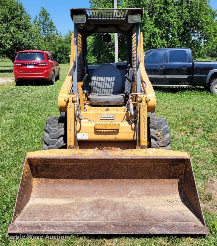image for item DN8539 1998 Case 1840  skid steer loader