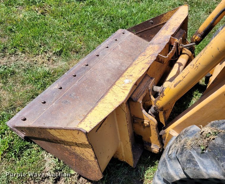 image for item DN8539 1998 Case 1840  skid steer loader