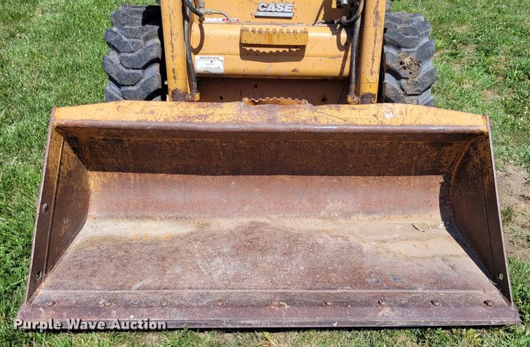 image for item DN8539 1998 Case 1840  skid steer loader