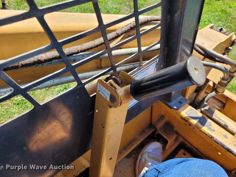 image for item DN8539 1998 Case 1840  skid steer loader