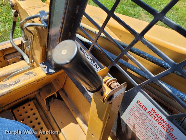 image for item DN8539 1998 Case 1840  skid steer loader