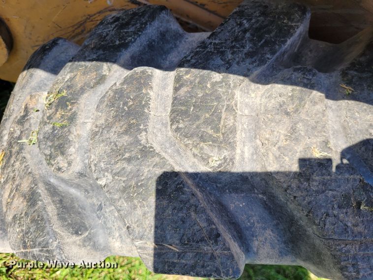 image for item DN8539 1998 Case 1840  skid steer loader