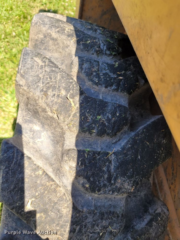 image for item DN8539 1998 Case 1840  skid steer loader