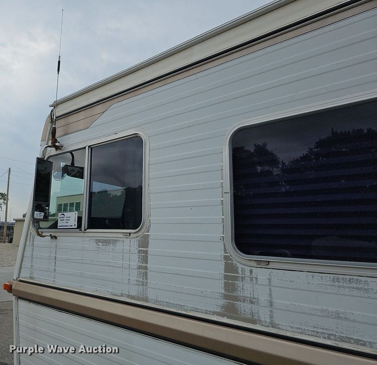 image for item DO2774 1977 Dodge Fargo The Diplomat II  RV