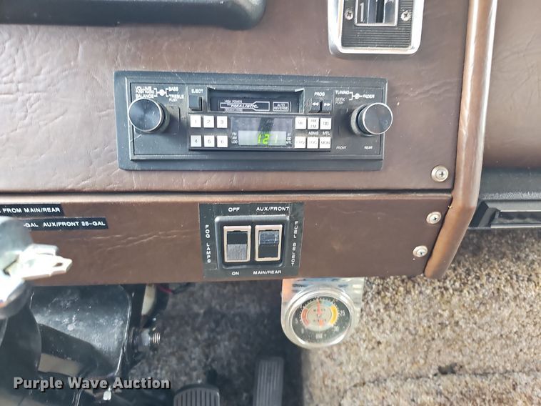 image for item DO2774 1977 Dodge Fargo The Diplomat II  RV