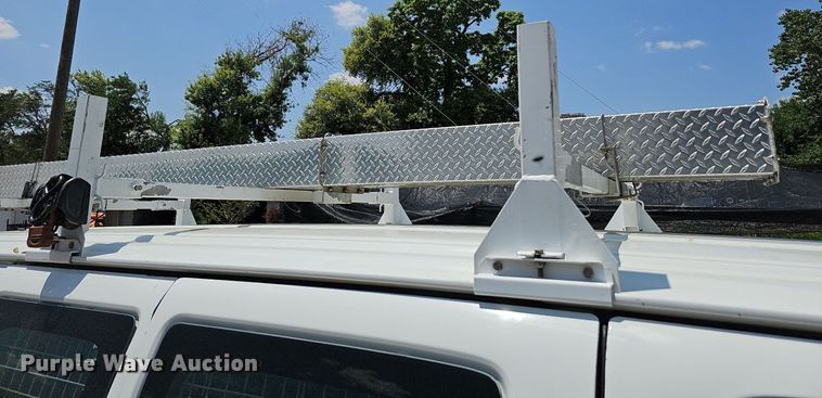 image for item DO2784 2000 Chevrolet Express 2500  van