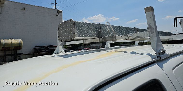 image for item DO2784 2000 Chevrolet Express 2500  van