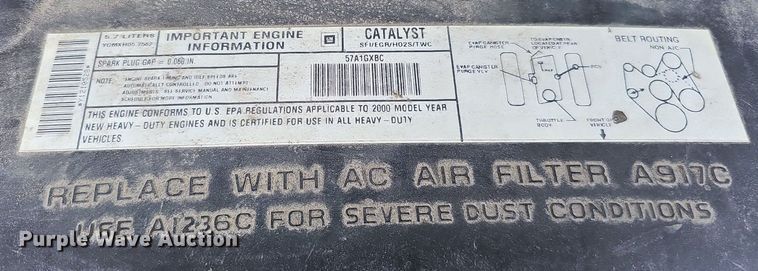 image for item DO2784 2000 Chevrolet Express 2500  van