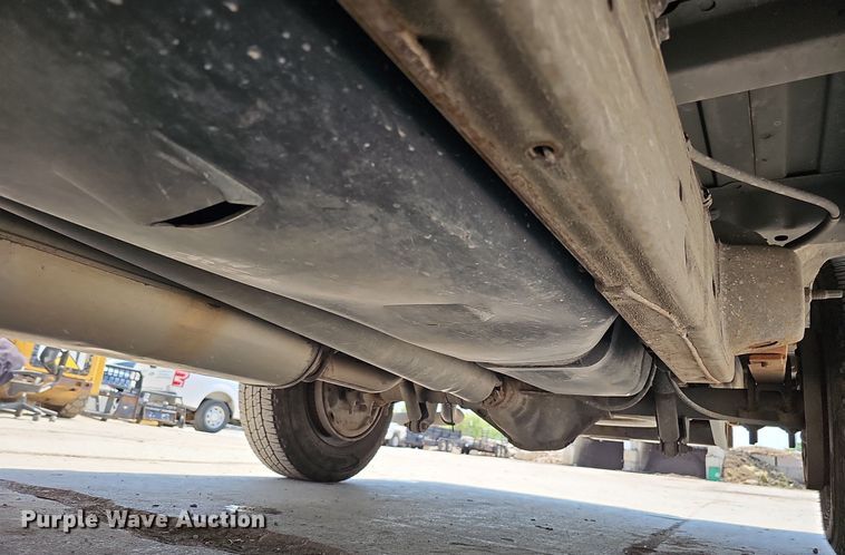 image for item DO2784 2000 Chevrolet Express 2500  van