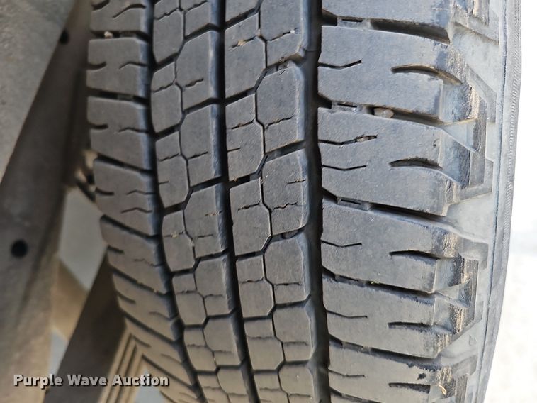 image for item DO2784 2000 Chevrolet Express 2500  van