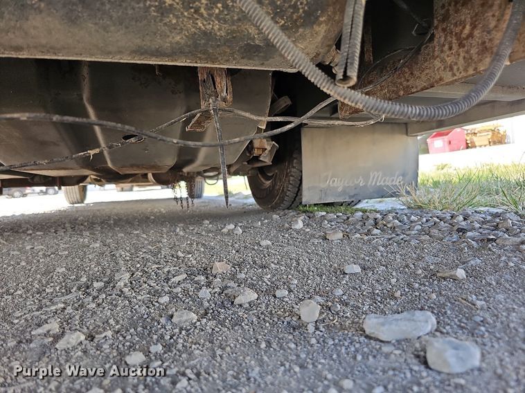 image for item DO2794 2006  Ford F350 Super Duty XLT  ambulance