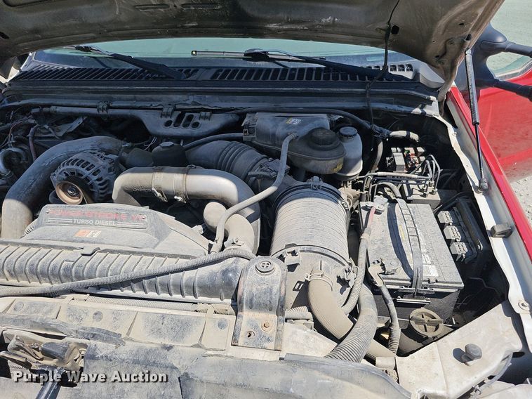 image for item DO2794 2006  Ford F350 Super Duty XLT  ambulance