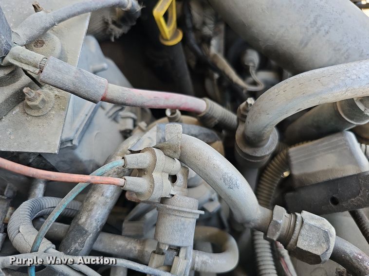 image for item DO2794 2006  Ford F350 Super Duty XLT  ambulance