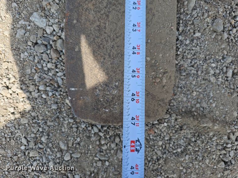 image for item DO2806 Clark C500-S100  forklift