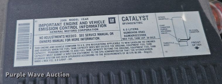 image for item DO2810 2006 GMC Sierra 2500HD  pickup truck