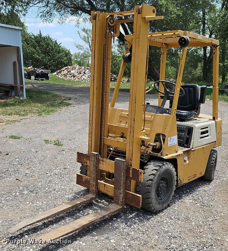 image for item DO2819 Komatsu FG14L-12  forklift