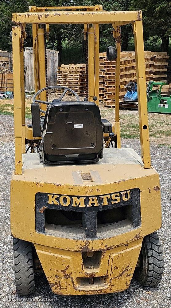 image for item DO2819 Komatsu FG14L-12  forklift