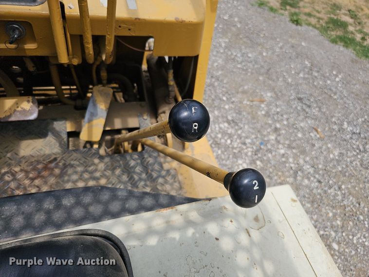 image for item DO2819 Komatsu FG14L-12  forklift