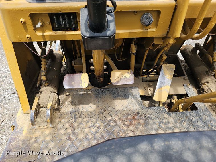 image for item DO2819 Komatsu FG14L-12  forklift